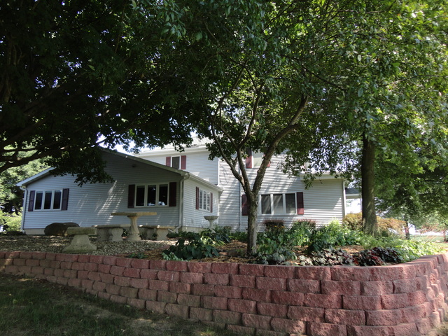 1537 State Hwy 16 Highway Shelbyville, Illinois 62565 - Image 6