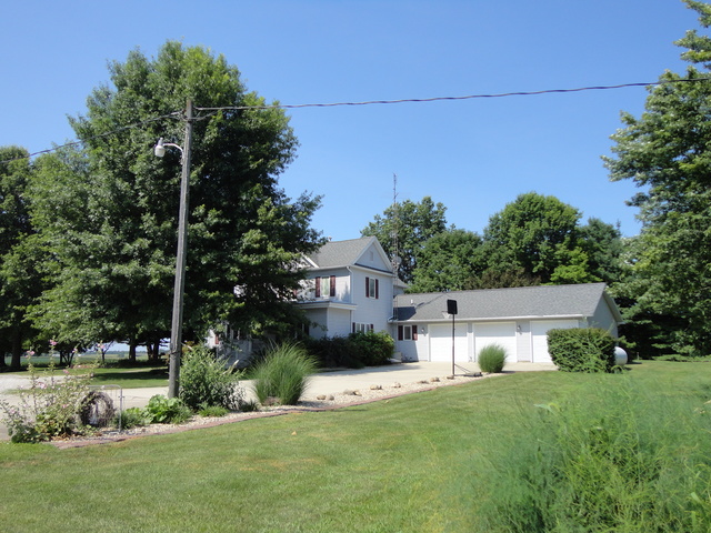 1537 State Hwy 16 Highway Shelbyville, Illinois 62565 - Image 8