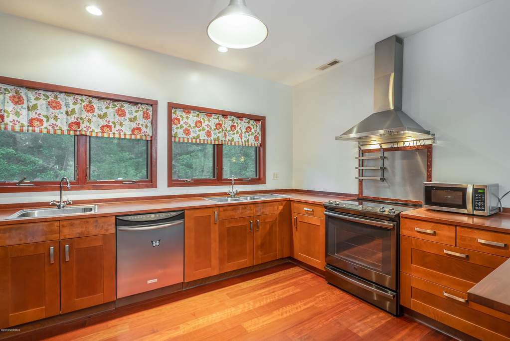 600 N Lake Shore Drive #3303 Chicago, Illinois 60611 - Image 4