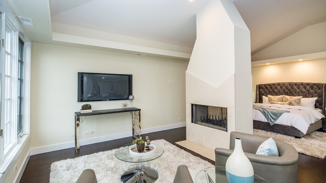 4756 W Bryn Mawr Avenue Chicago, Illinois 60646 - Image 15