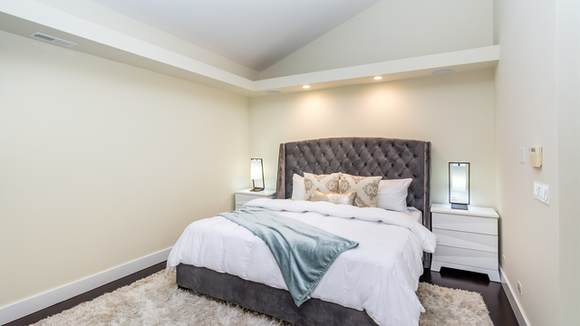 4756 W Bryn Mawr Avenue Chicago, Illinois 60646 - Image 18