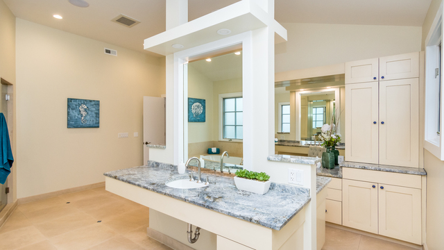 4756 W Bryn Mawr Avenue Chicago, Illinois 60646 - Image 22