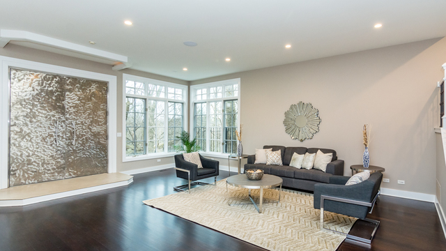 4756 W Bryn Mawr Avenue Chicago, Illinois 60646 - Image 4
