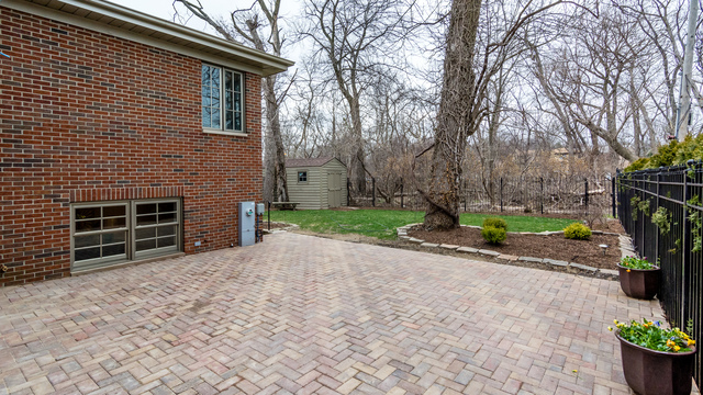 4756 W Bryn Mawr Avenue Chicago, Illinois 60646 - Image 46