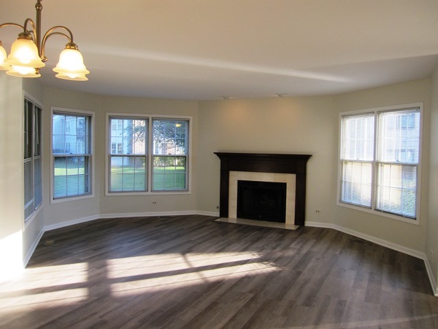 324 N Satinwood Court #324 Buffalo Grove, Illinois 60089 - Image 12