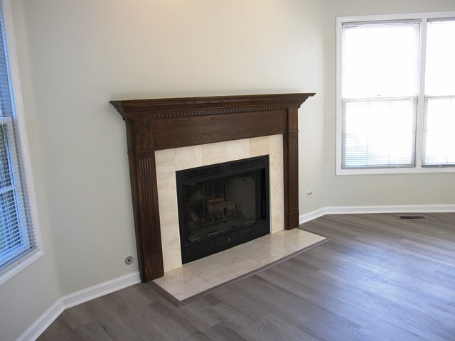 324 N Satinwood Court #324 Buffalo Grove, Illinois 60089 - Image 14