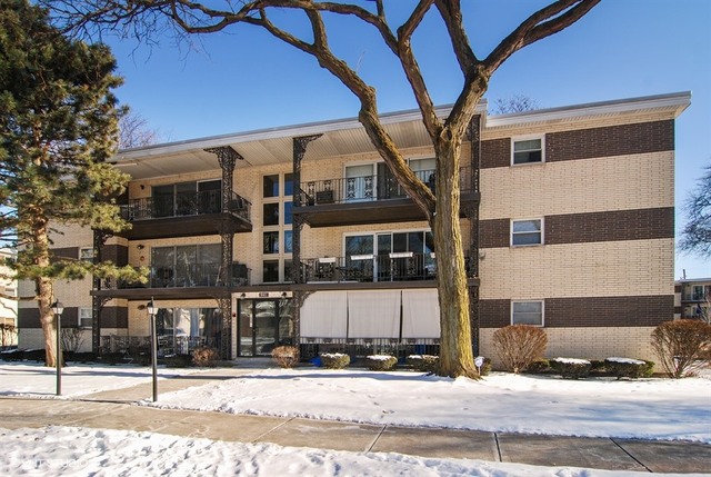 303 E Plainfield Road #10 La Grange, Illinois 60525 - Image 1