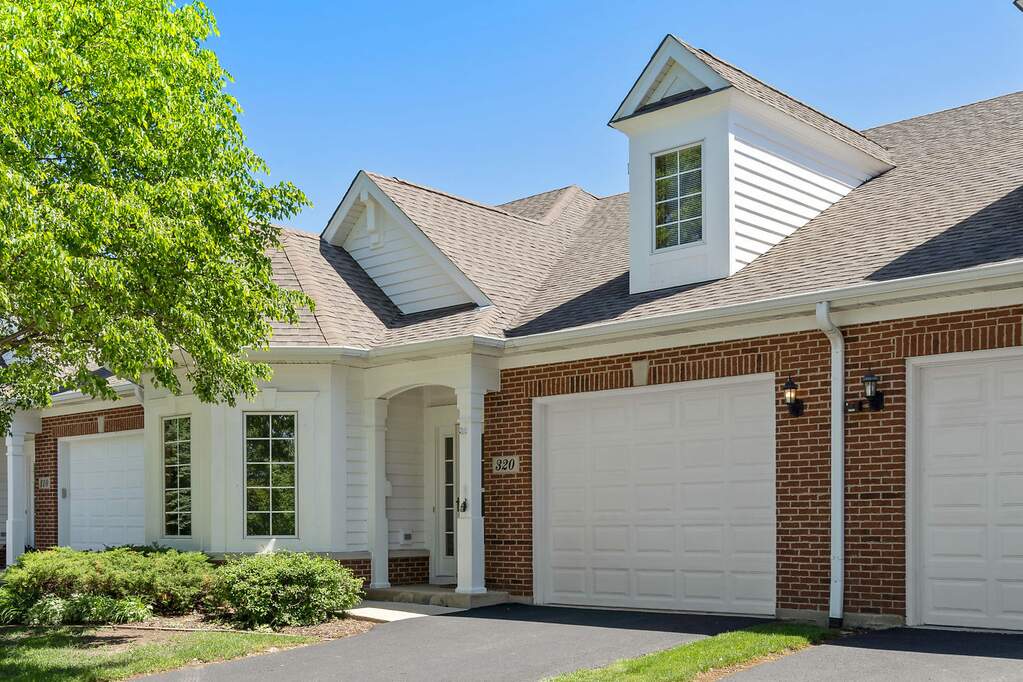 320 Delnor Glen Drive St. Charles, Illinois 60174 - Image 1