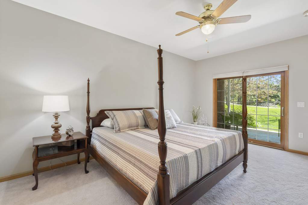 320 Delnor Glen Drive St. Charles, Illinois 60174 - Image 8