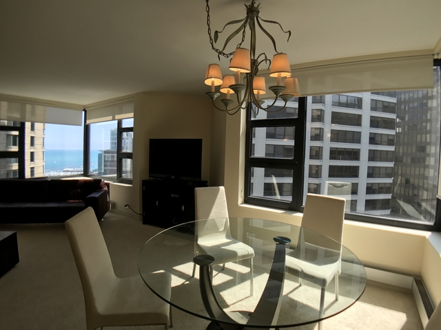 401 E Ontario Street #3502 Chicago, Illinois 60611 - Image 27
