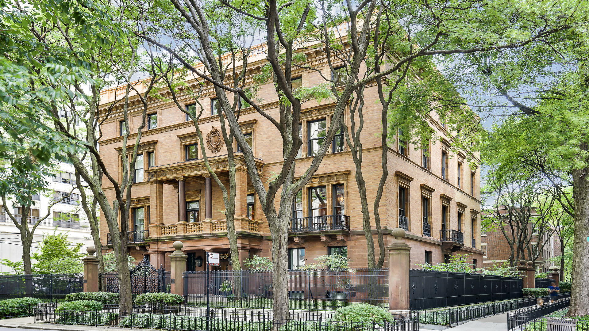 1500 N Astor Street #9 Chicago, Illinois 60610 - Image 1