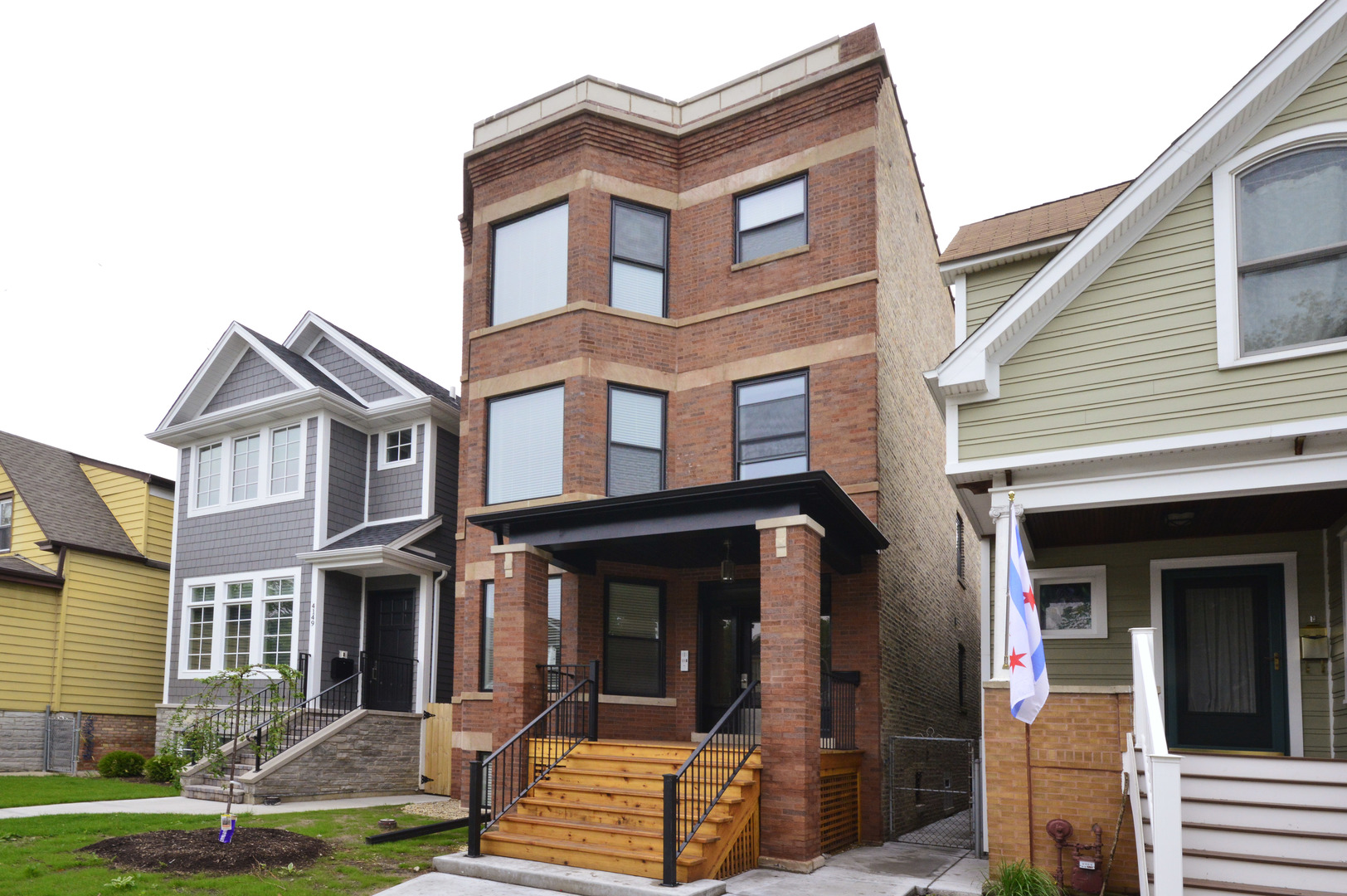 4145 N Oakley Avenue 2 Chicago, IL 60618 MLS 10266476 properties