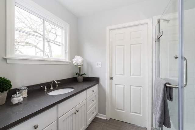 1437 Asbury Avenue Winnetka, Illinois 60093 - Image 23