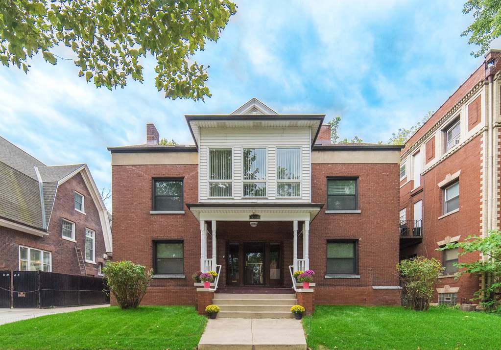 5118 S Cornell Avenue #2 Chicago, IL 60615 | MLS# 10274259 | @properties