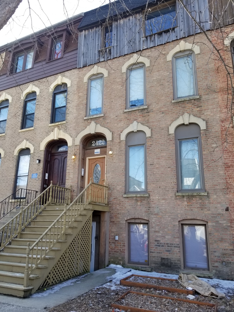 2422 N Seminary Avenue 2 Chicago, IL 60614 MLS 10275323 properties
