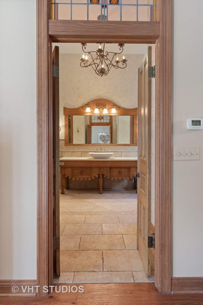 25130 N Cayuga Trail Lake Barrington, Illinois 60010 - Image 17