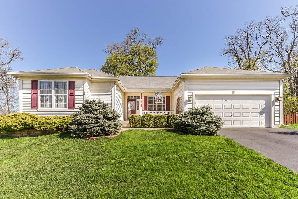 492 Oakhurst Lane Carpentersville, IL 60110 MLS 10277759 properties