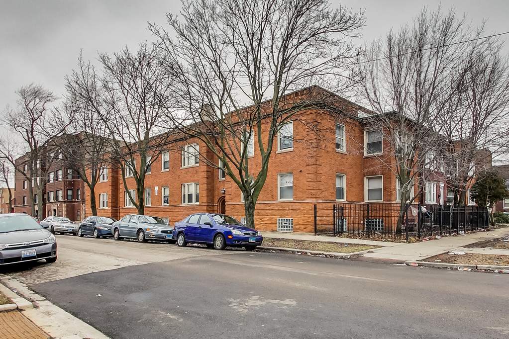 3104 W 64th Street Chicago, IL 60629 MLS 10312718 properties