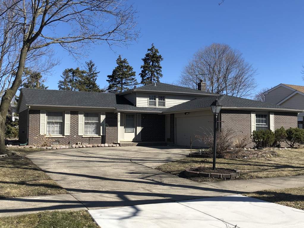 4110 Crestwood Drive Northbrook, Illinois 60062 - Image 1