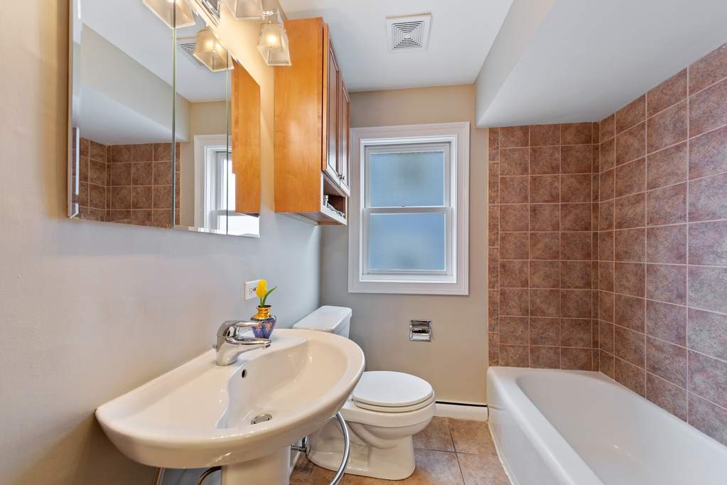 441 N Waiola Avenue La Grange Park, Illinois 60526 - Image 21