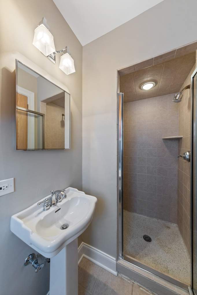 441 N Waiola Avenue La Grange Park, Illinois 60526 - Image 22