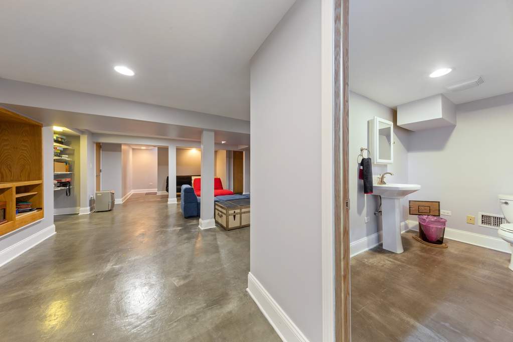 441 N Waiola Avenue La Grange Park, Illinois 60526 - Image 24