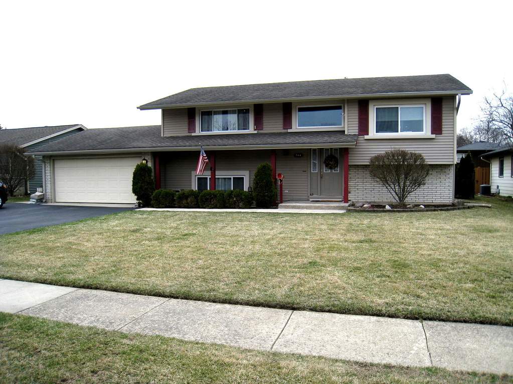 564 Stonehaven Avenue Elk Grove Village Il 60007 Mls