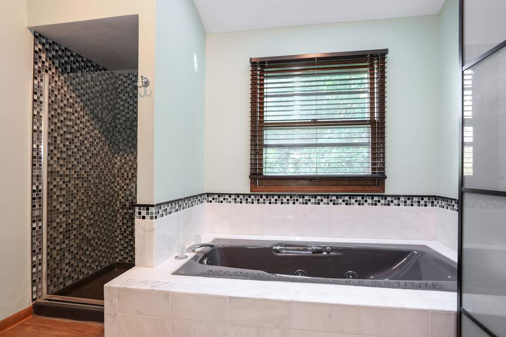 28W210 Cantigny Drive Winfield, Illinois 60190 - Image 27