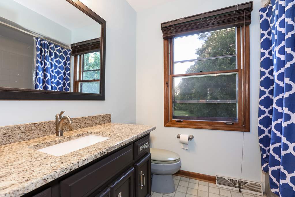 28W210 Cantigny Drive Winfield, Illinois 60190 - Image 28