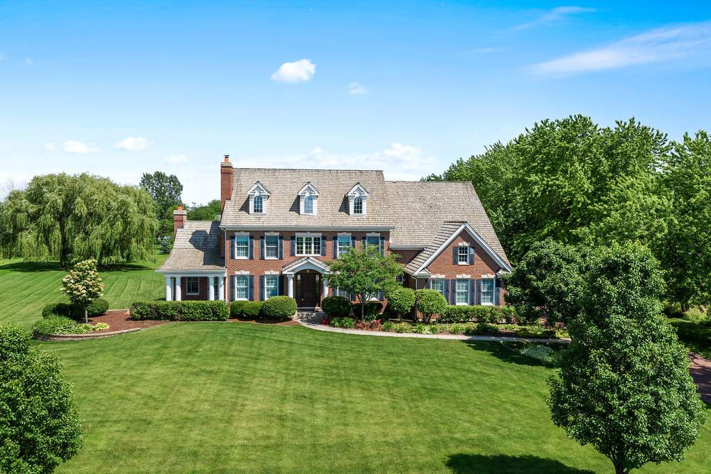 7N127 Whispering Trail St. Charles, Illinois 60175 - Image 1