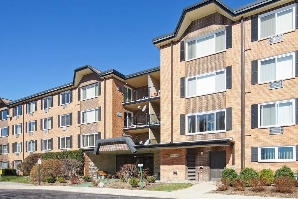 1116 S New Wilke Road 104 Arlington Heights Il 60005 Mls