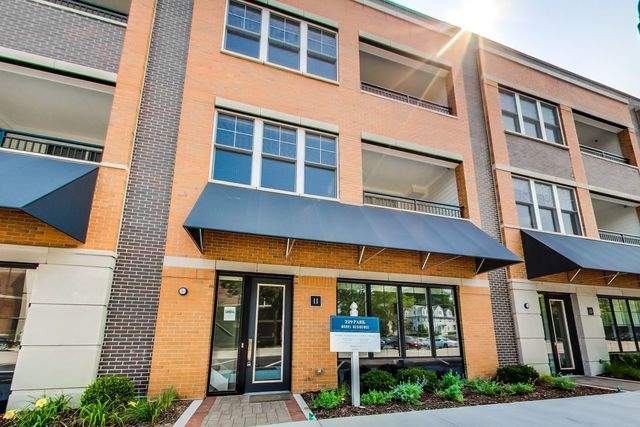 229 Park Avenue #410 Clarendon Hills, Illinois 60514 - Image 2