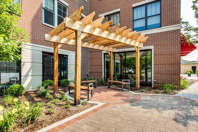 229 Park Avenue #410 Clarendon Hills, Illinois 60514 - Image 5