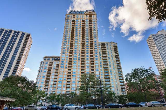 2550 N Lakeview Avenue #S1504 Chicago, Illinois 60614 - Beautiful french inspired building designed by Lucien LaGrange
