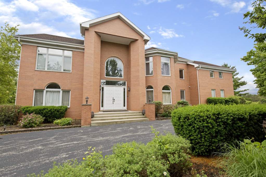 309 Dundee Road Barrington, Illinois 60010 - Image 1