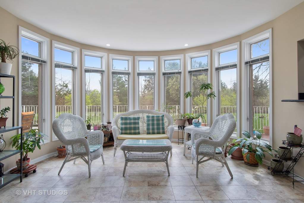 309 Dundee Road Barrington, Illinois 60010 - Image 10