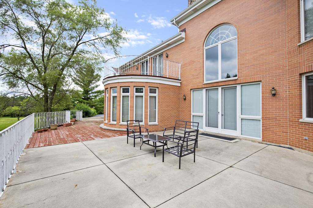 309 Dundee Road Barrington, Illinois 60010 - Image 28