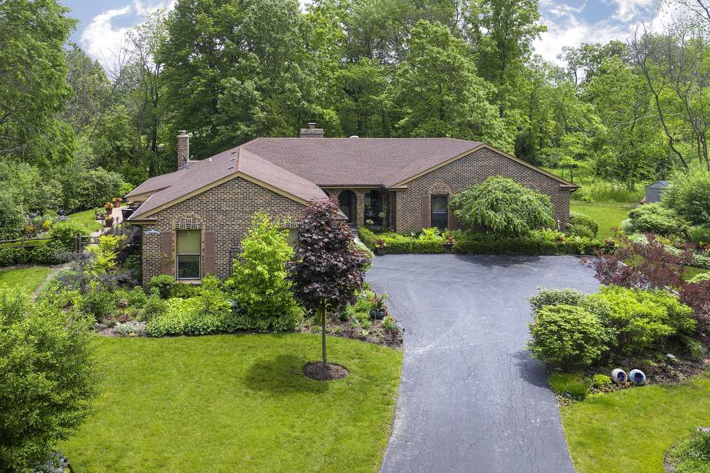 130 Pine Tree Lane Riverwoods, IL 60015 MLS 10361159 properties