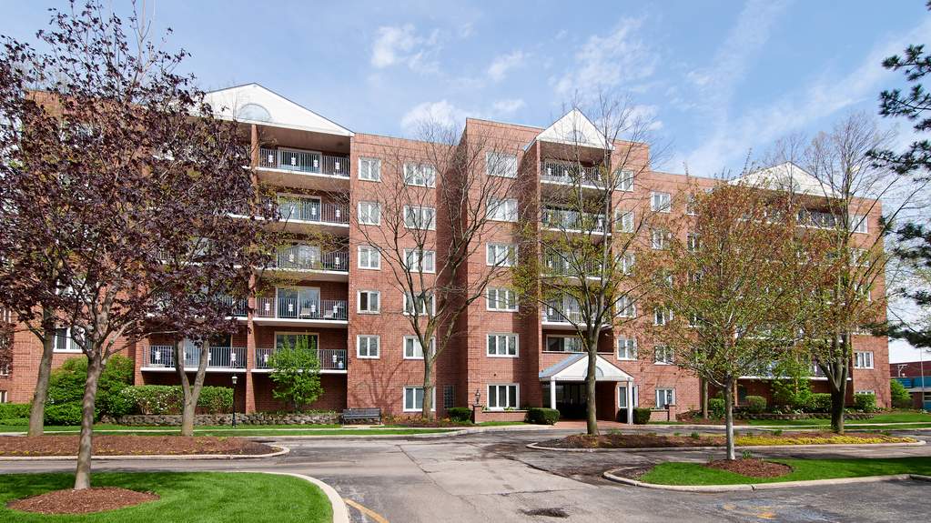 6530 W Irving Park Road 305 Chicago, IL 60634 MLS 10375637