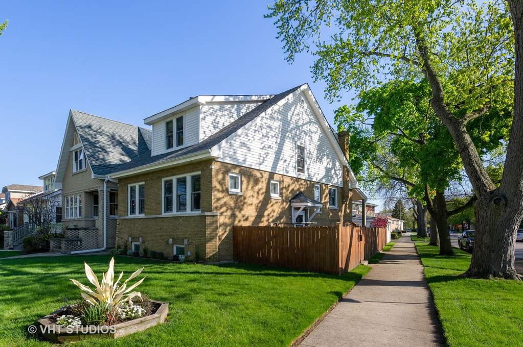 5868 N Manton Avenue Chicago, Illinois 60646 - Image 1