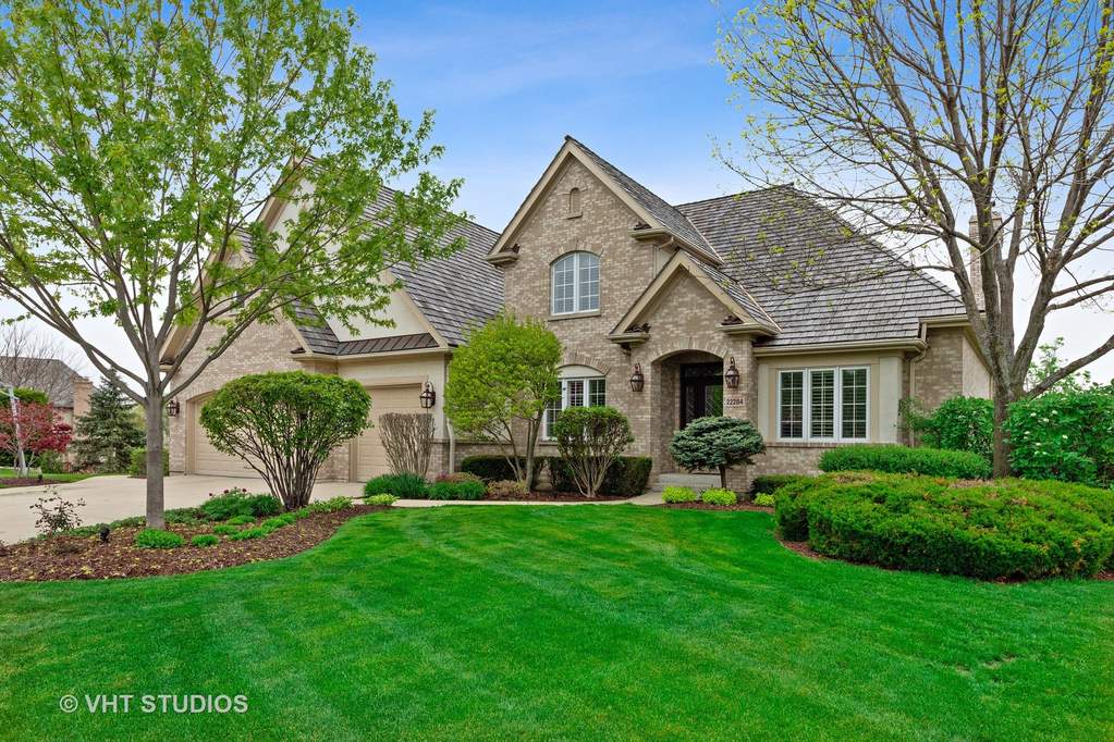 22284 W Mashie Court Mundelein, Illinois 60060 - Image 1