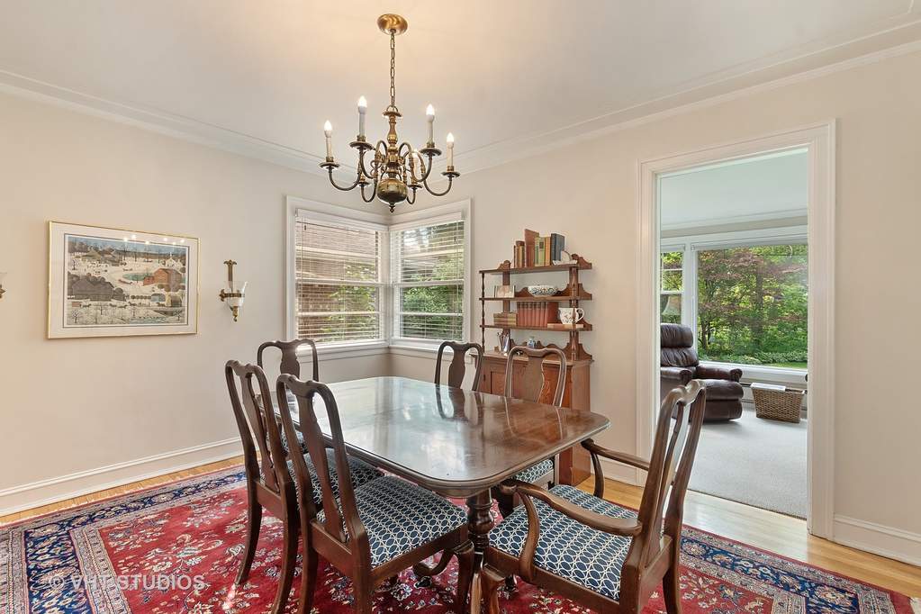 527 E Mayfair Road Arlington Heights, Illinois 60005 - Image 11