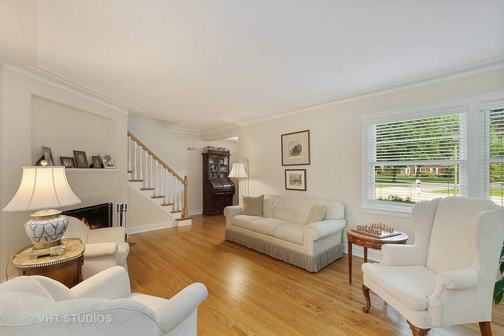 527 E Mayfair Road Arlington Heights, Illinois 60005 - Image 8