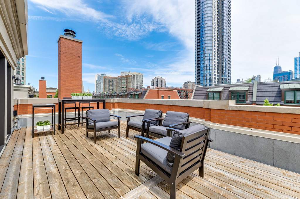 446 N Canal Street Chicago, Illinois 60654 - Image 27