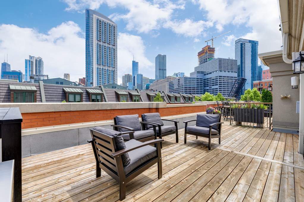 446 N Canal Street Chicago, Illinois 60654 - Image 28
