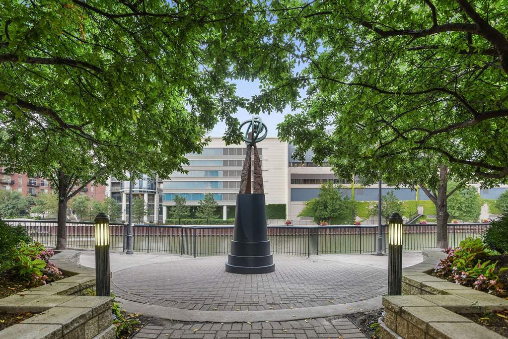 446 N Canal Street Chicago, Illinois 60654 - Image 38