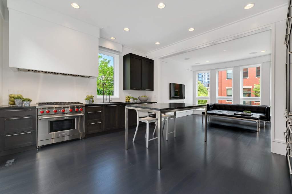 446 N Canal Street Chicago, Illinois 60654 - Image 9