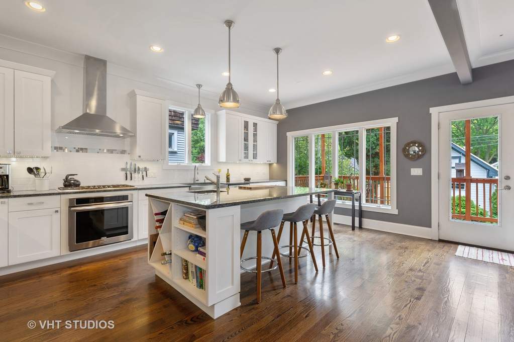 3839 N Kildare Avenue Chicago, Illinois 60641 - Image 18