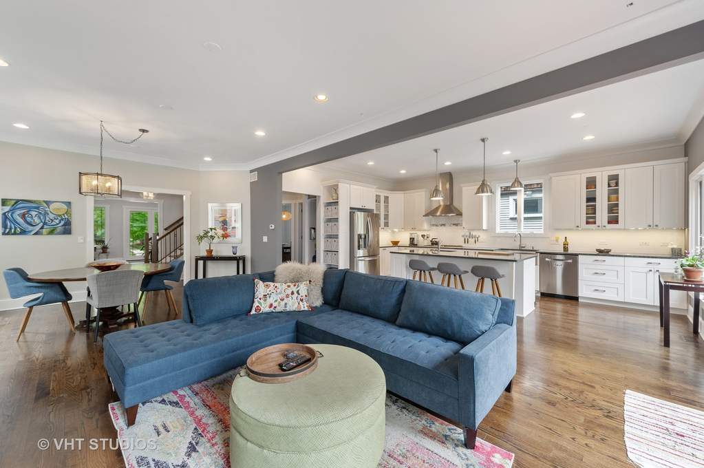 3839 N Kildare Avenue Chicago, Illinois 60641 - Image 21