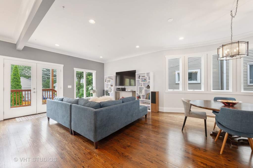 3839 N Kildare Avenue Chicago, Illinois 60641 - Image 24